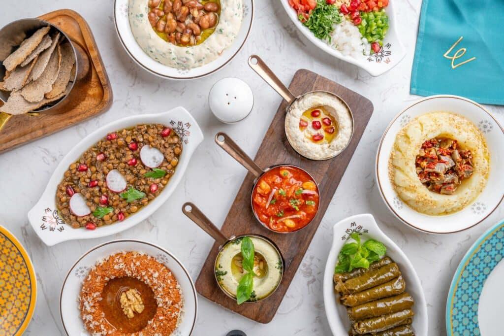 Integrating Local Culture into Food Experiences: A Deep Dive into UAE