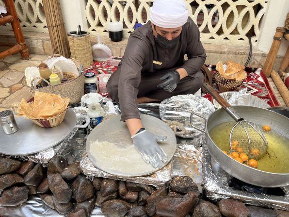 Sustainable Practices in UAE Food Tours and Masterclasses